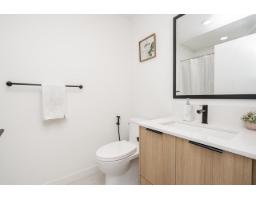 221 9456 134 Street, Surrey, BC V3V0G8 Photo 25