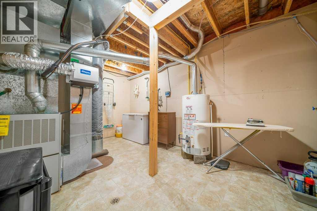846 Spruce Way SE - Image 36
