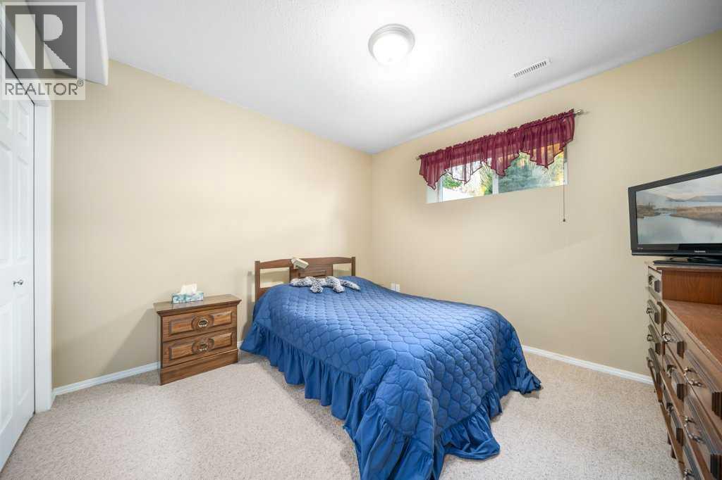 846 Spruce Way SE - Image 29