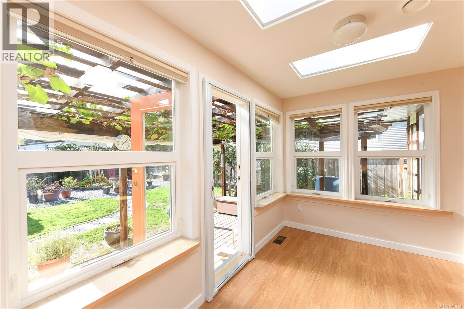 2849 Penrith Ave - Image 17