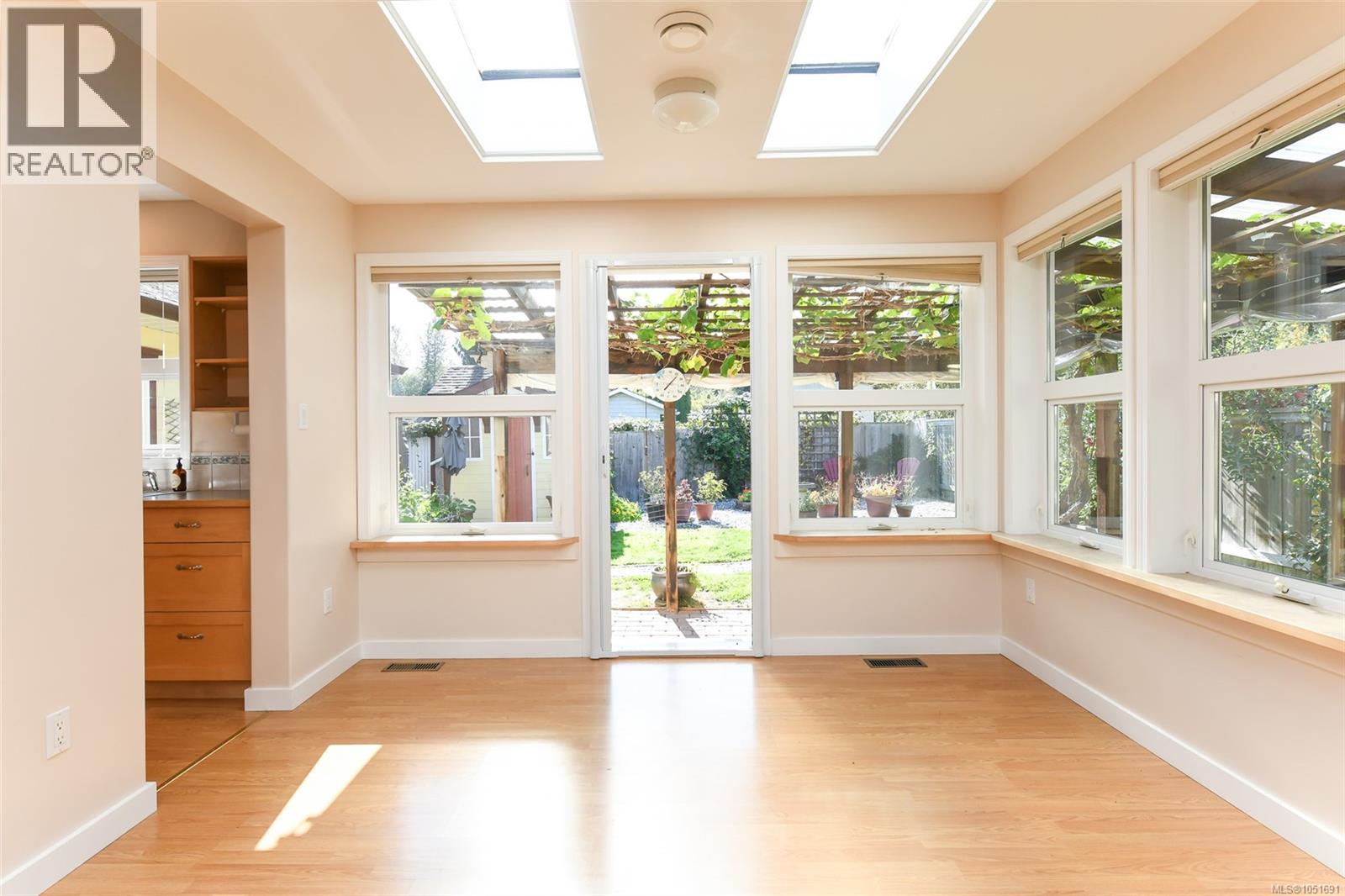 2849 Penrith Ave - 18