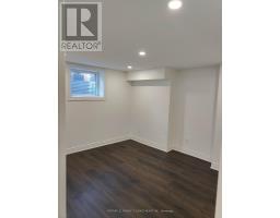 8 Chiming Road, Brampton, ON L6P4E1 Photo 10