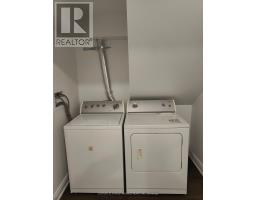 8 Chiming Road, Brampton, ON L6P4E1 Photo 13