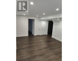 8 Chiming Road, Brampton, ON L6P4E1 Photo 11