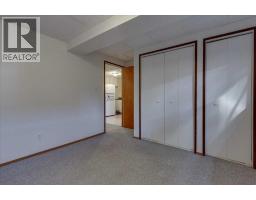 18 Greenham Drive, Red Deer, AB T4P2X4 Photo 21