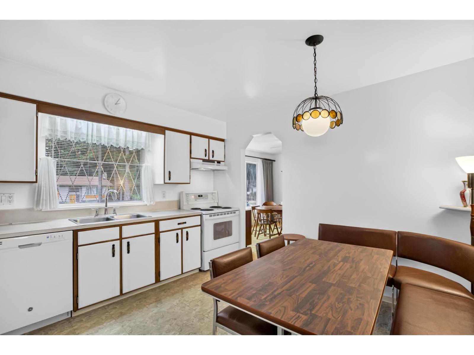 4 Bed, 3 Bath House for Sale in Langley – 3872 203A STREET, Langley – MLS# R3171857 - Image 14