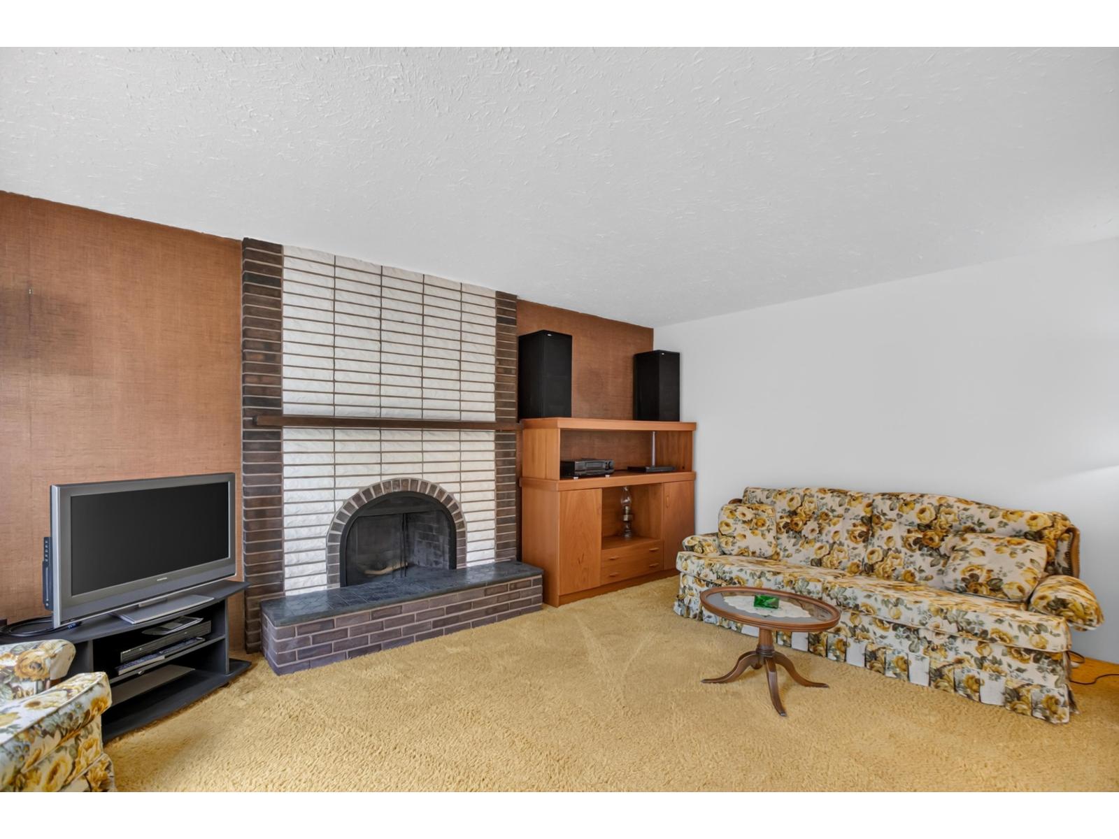 4 Bed, 3 Bath House for Sale in Langley – 3872 203A STREET, Langley – MLS# R3171857 - Image 8