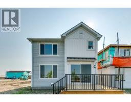 532 Buffaloberry Manor SE - photo 3