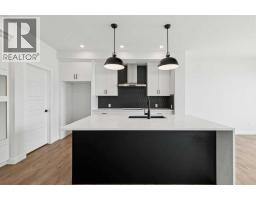 532 Buffaloberry Manor SE - photo 8