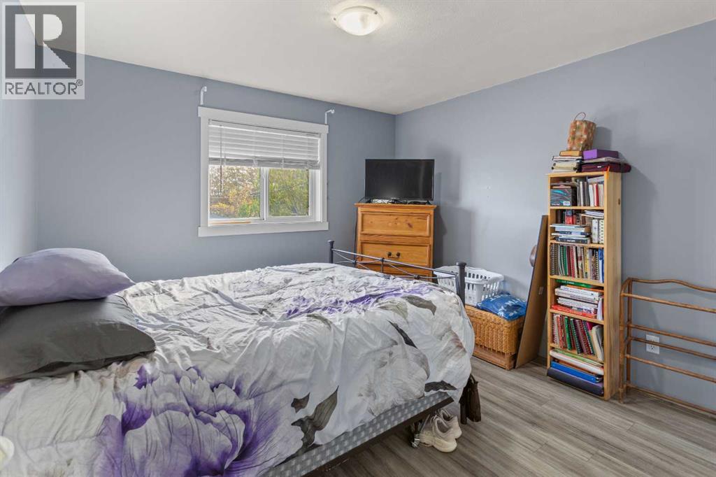 Listing photo – 5203 41 Street, Camrose