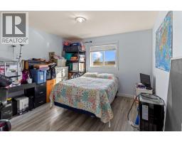 5203 41 Street, Camrose, AB T4V0Z7 Photo 10