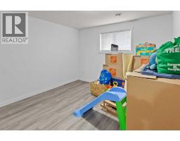 5203 41 Street, Camrose, AB T4V0Z7 Photo 18