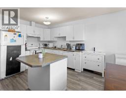 Bedroom - 5203 41 Street, Camrose, AB T4V0Z7 Photo 6