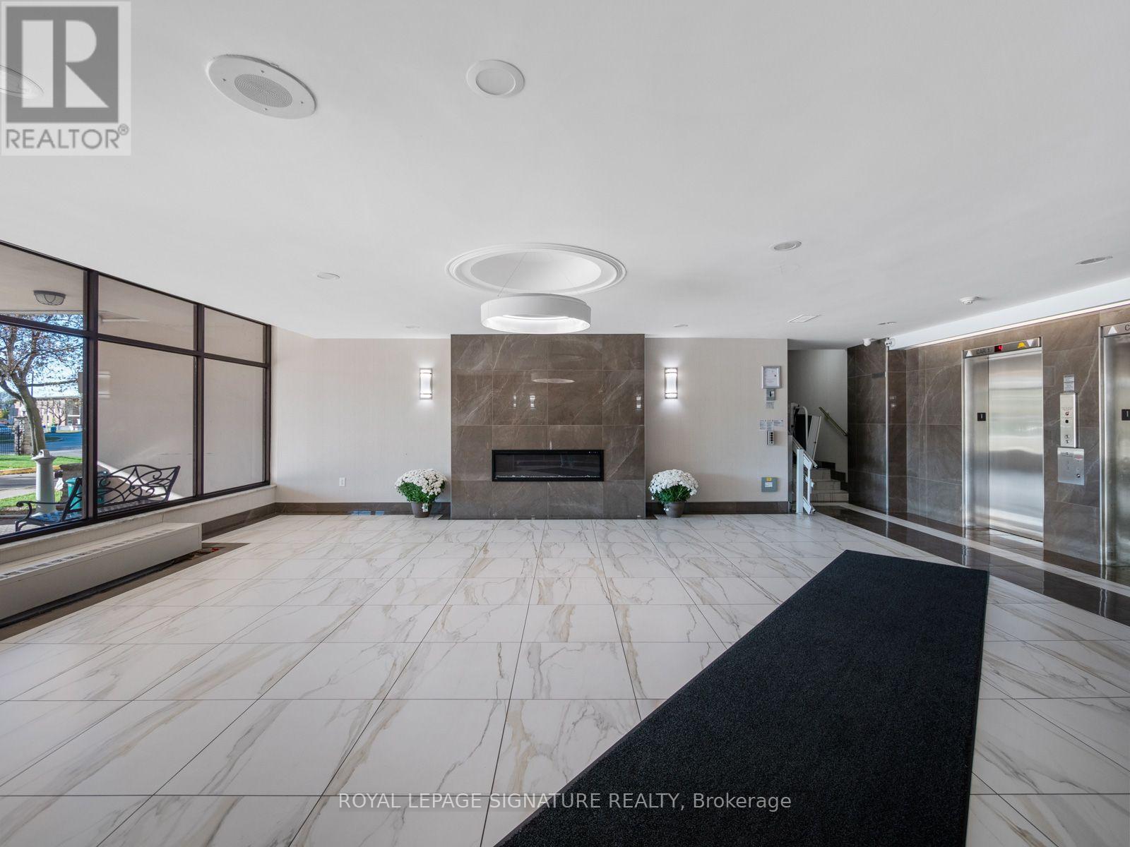 #404 130 NEPTUNE DRIVE - 20