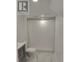 8 Chiming Road, Brampton, ON L6P4E1 Photo 7
