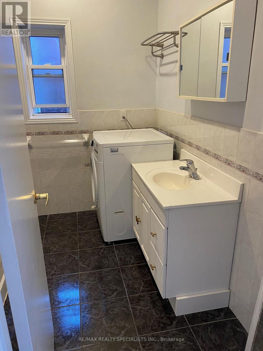 359 Barton Street East — photo 16