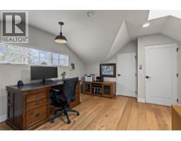 2050 Long Street, Kelowna, BC V1Y1L4 Photo 56