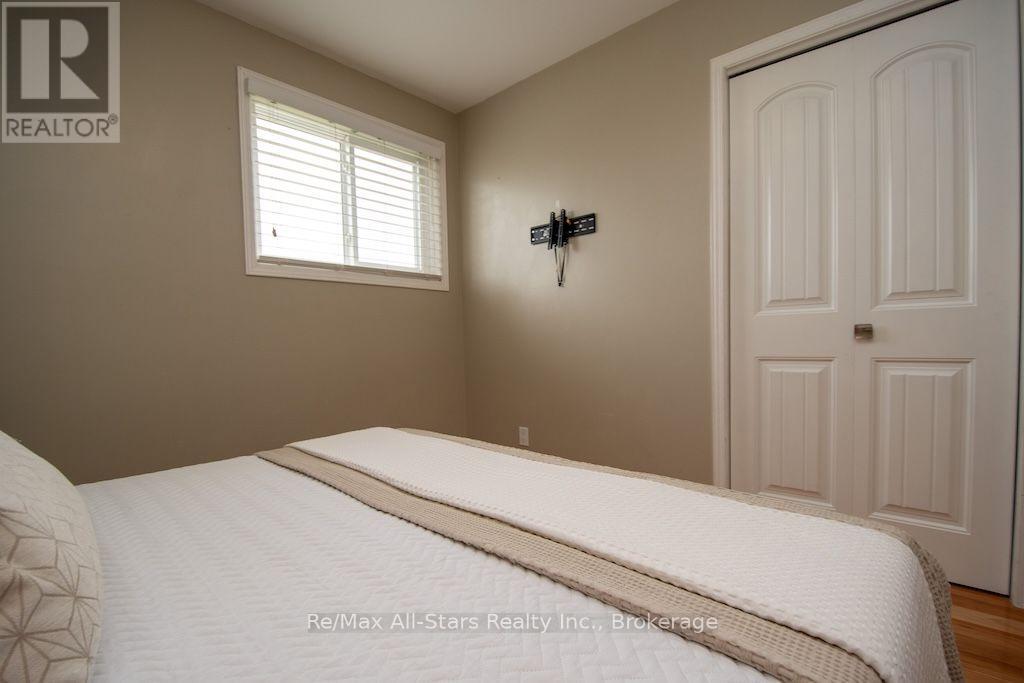 530 CENTRELINE ROAD - 19