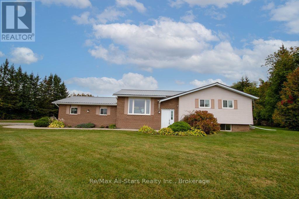 530 Centreline Road, Kawartha Lakes, ON photo 2