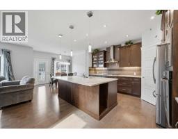 21 Redstone Heath NE - photo 4