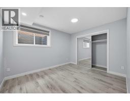 21 Redstone Heath NE - photo 36