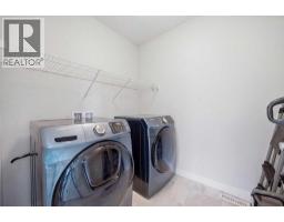 21 Redstone Heath NE - photo 28
