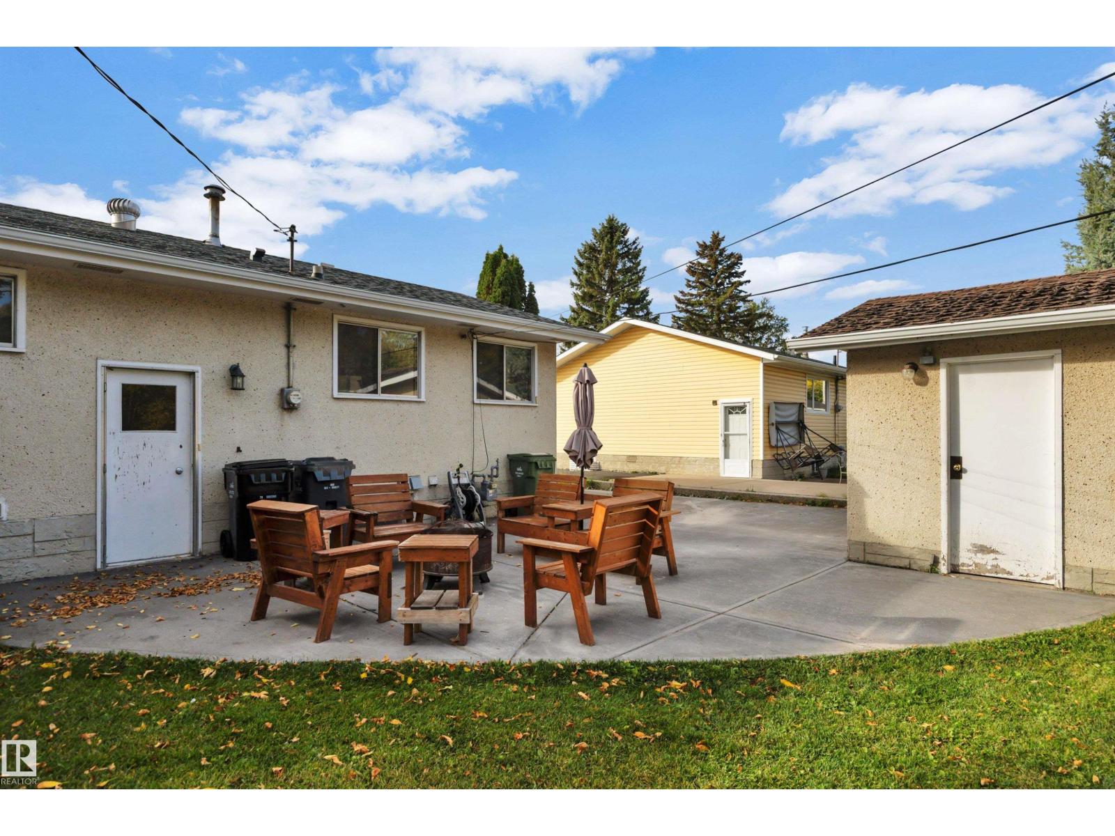42 Camelot Avenue, photo 40