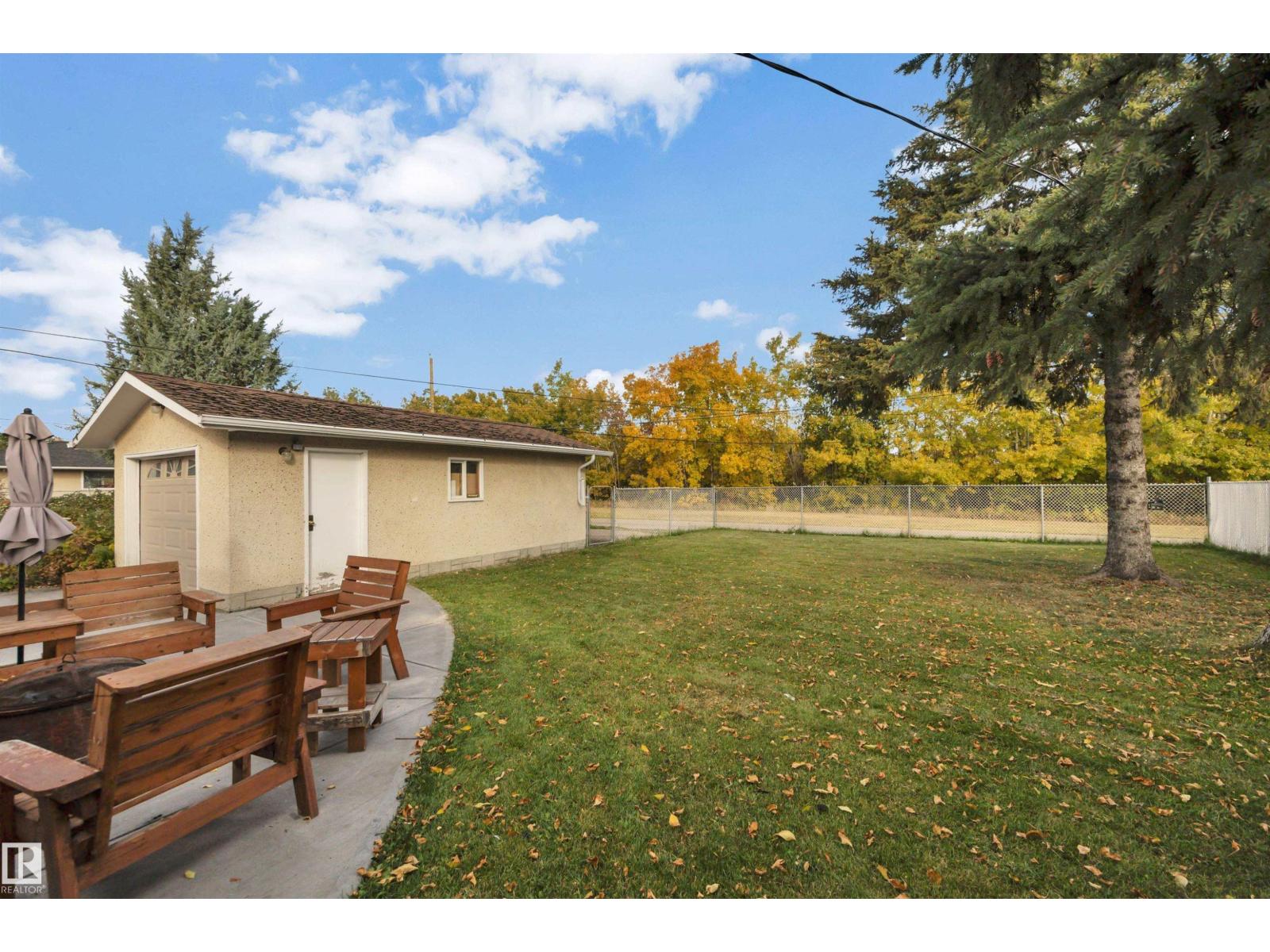 42 Camelot Avenue, photo 42