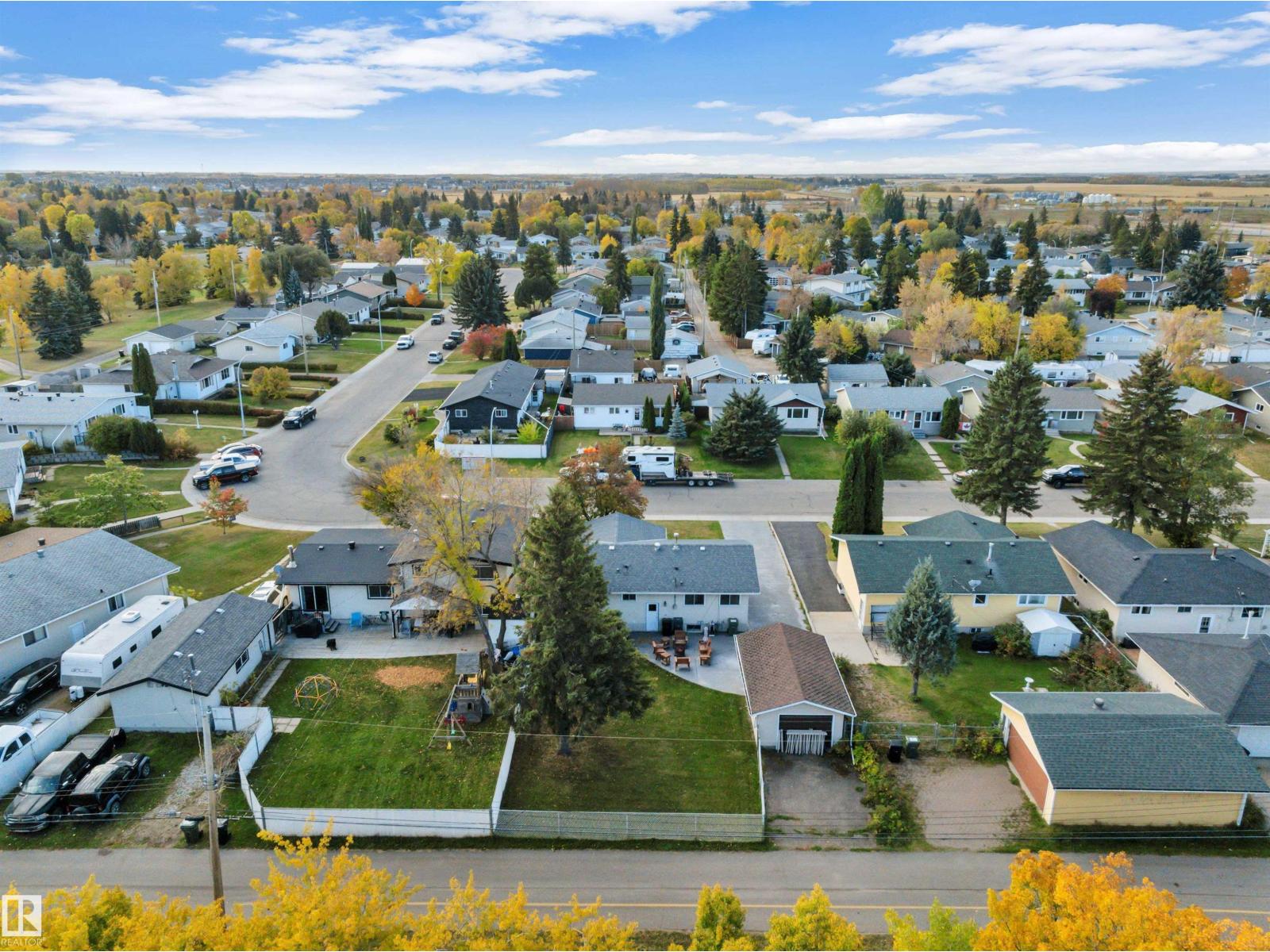 42 Camelot Avenue, photo 51