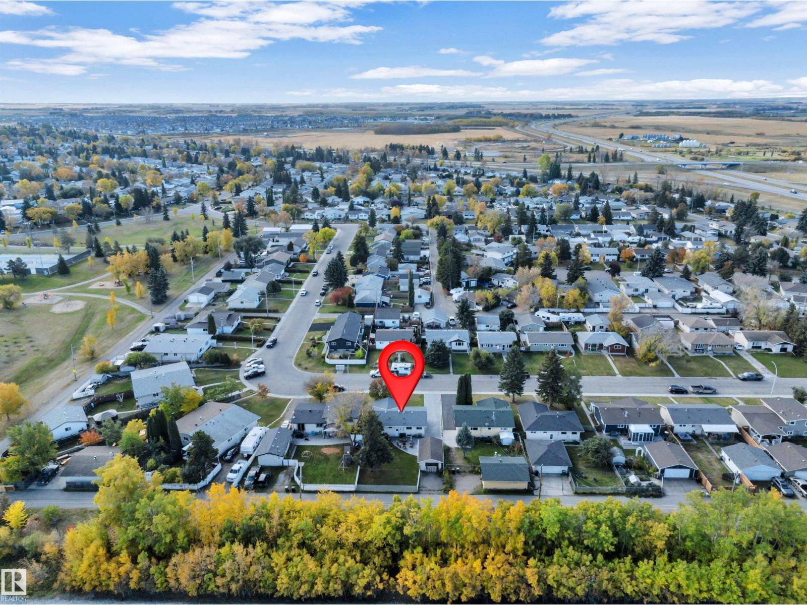42 Camelot Avenue, photo 57