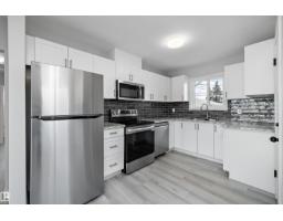 12715 / 12717 93 St Nw, Edmonton, AB T5E3S9 Photo 11