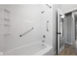 12715 / 12717 93 St Nw, Edmonton, AB T5E3S9 Photo 21