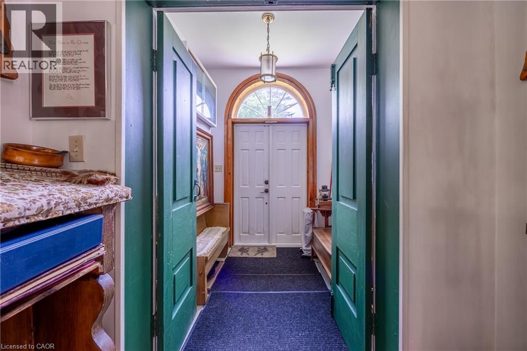 10 OLD CHURCH Road - 2