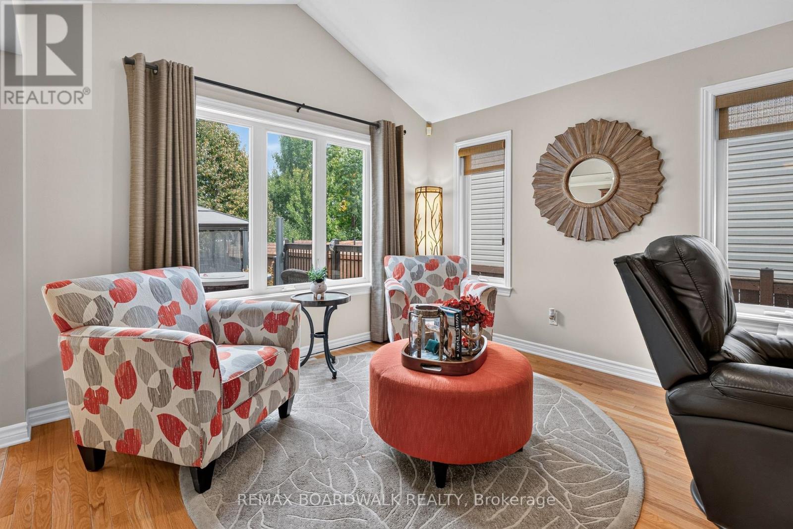 35 HONORE CRESCENT - Image 10