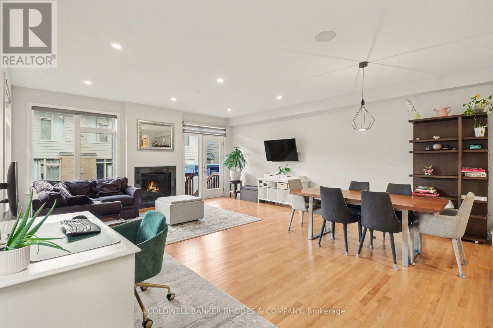 160 AVRO CIRCLE - Image 12