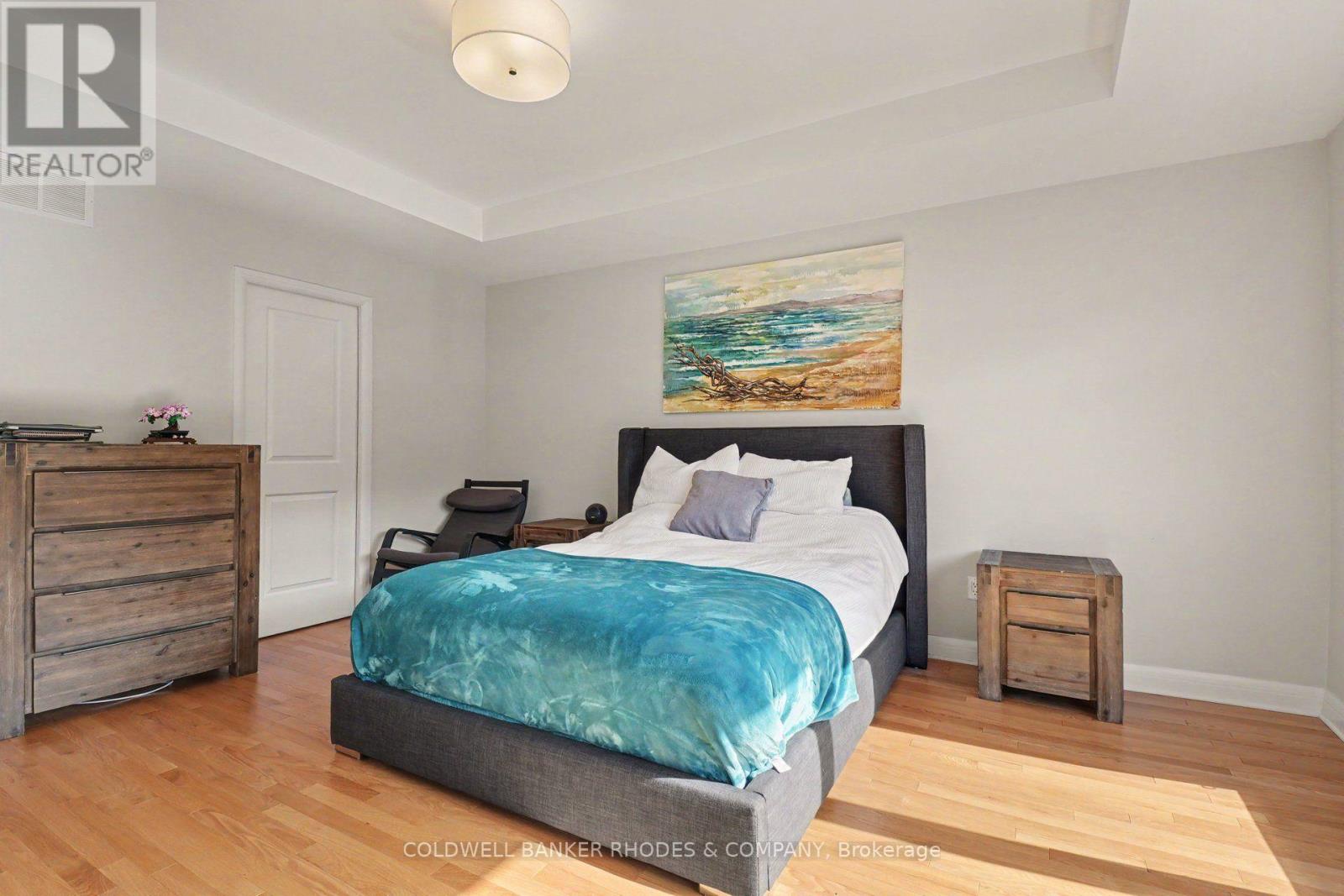 160 AVRO CIRCLE - Image 17