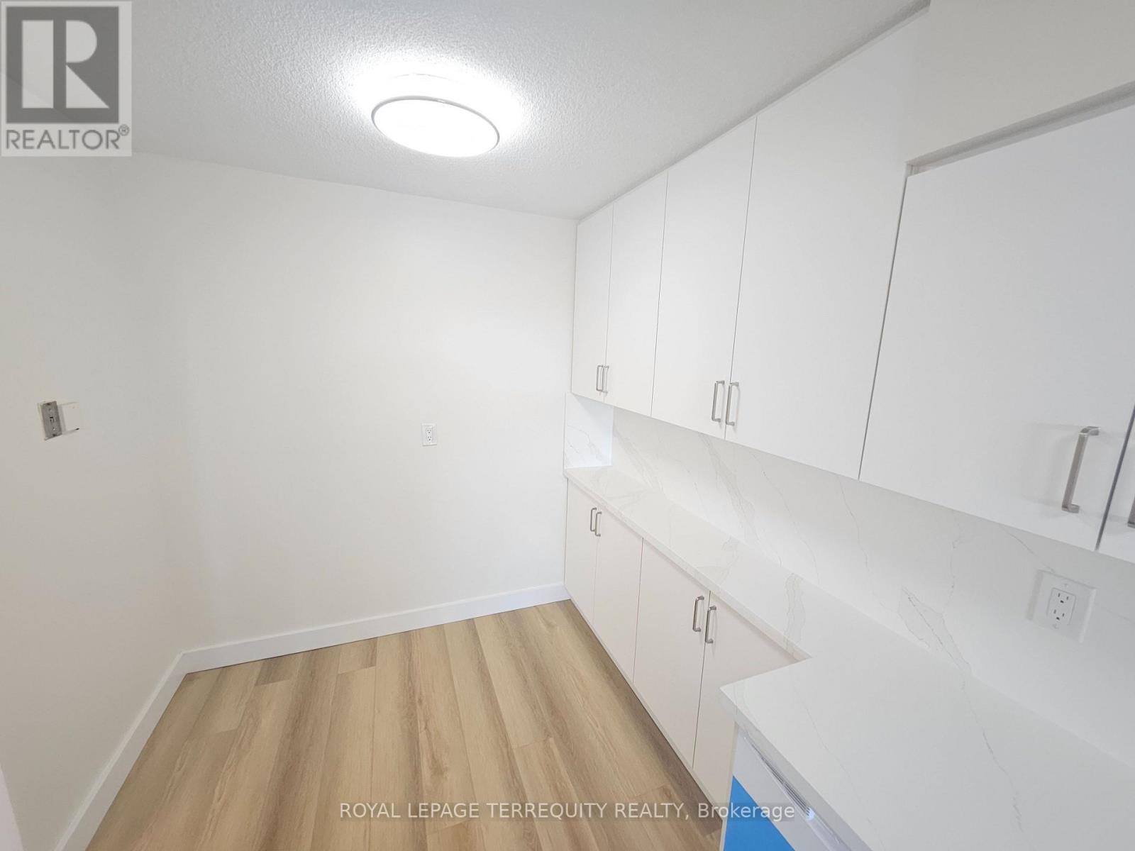 311- 25 Sunrise Avenue, Toronto, ON photo 6