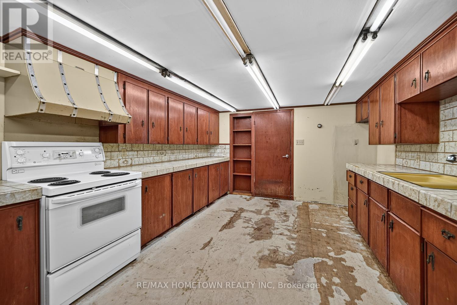 25 VANSTON ROAD - Image 22