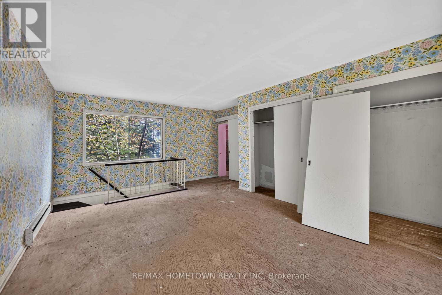 25 VANSTON ROAD - 26