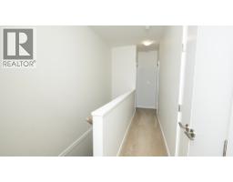 5902 Beachgate Lane, Sechelt, BC V7Z0S3 Photo 13
