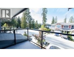 5902 Beachgate Lane, Sechelt, BC V7Z0S3 Photo 19