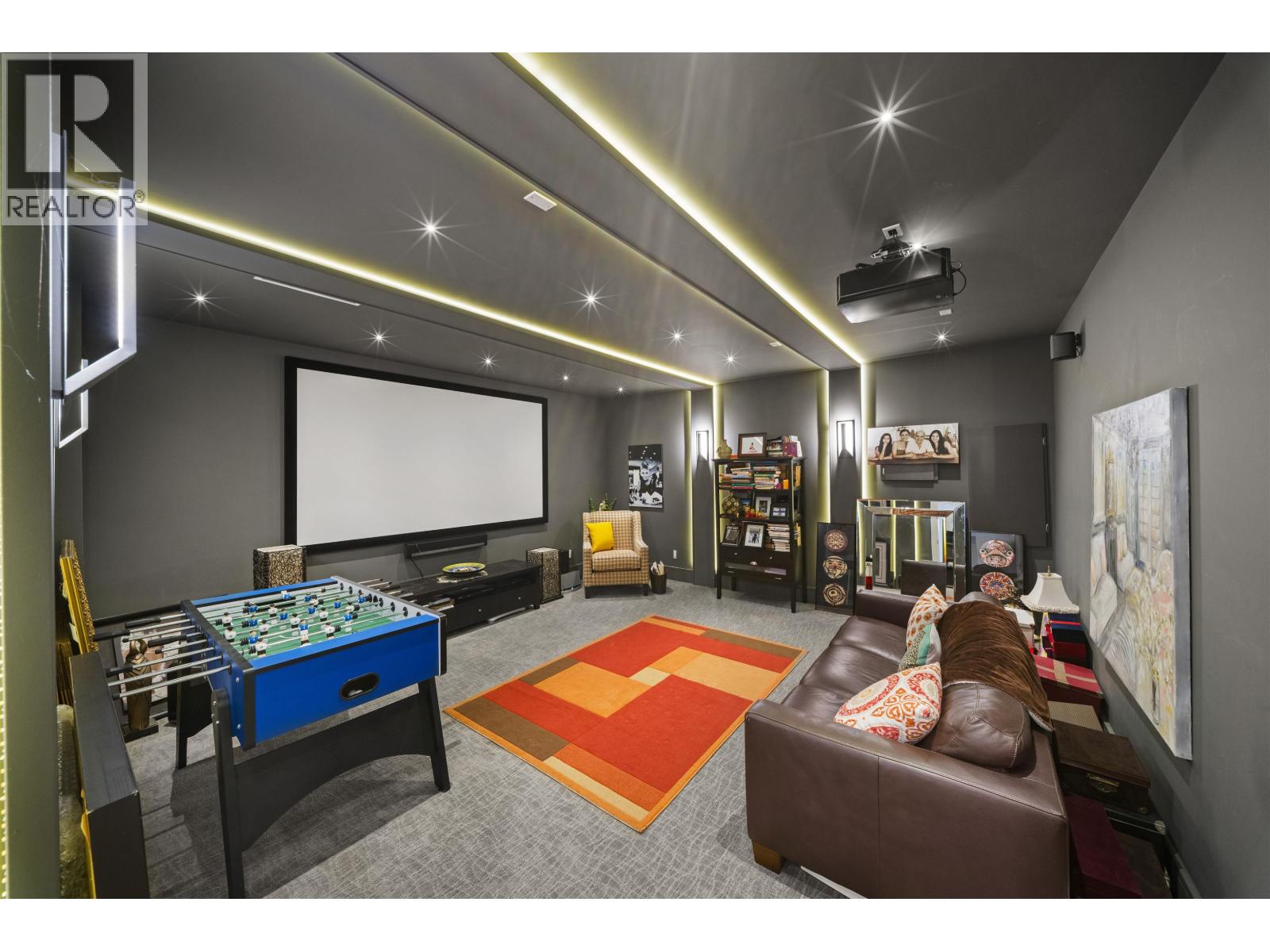 966 BEAUMONT DRIVE, North Vancouver