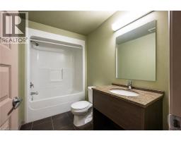 8 Hickory Street W Unit# 404, Waterloo, ON N2L3H6 Photo 14