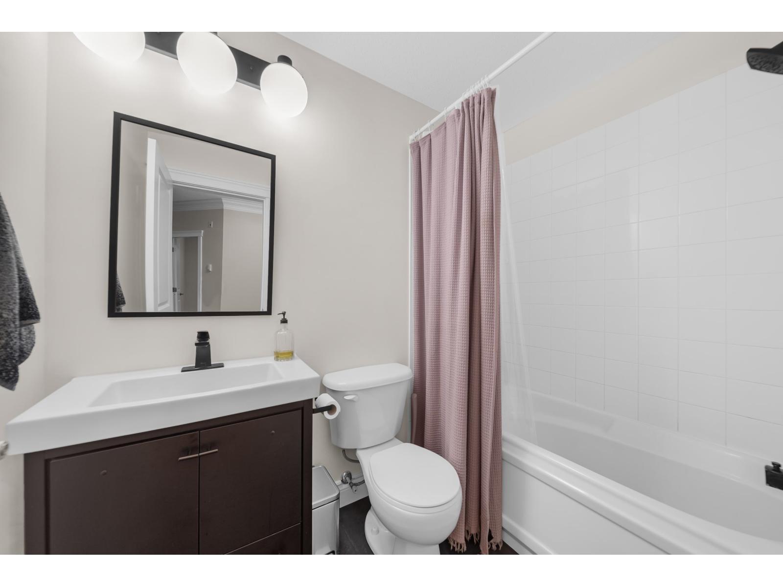 Photo of 105C 45595 TAMIHI WAY, Garrison Crossing 17