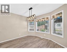 22 Cramond Crescent SE - photo 16