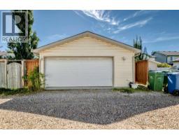 22 Cramond Crescent SE - photo 42