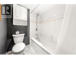 115 128 W 8th Street, North Vancouver, BC V7M3M1 Photo 11