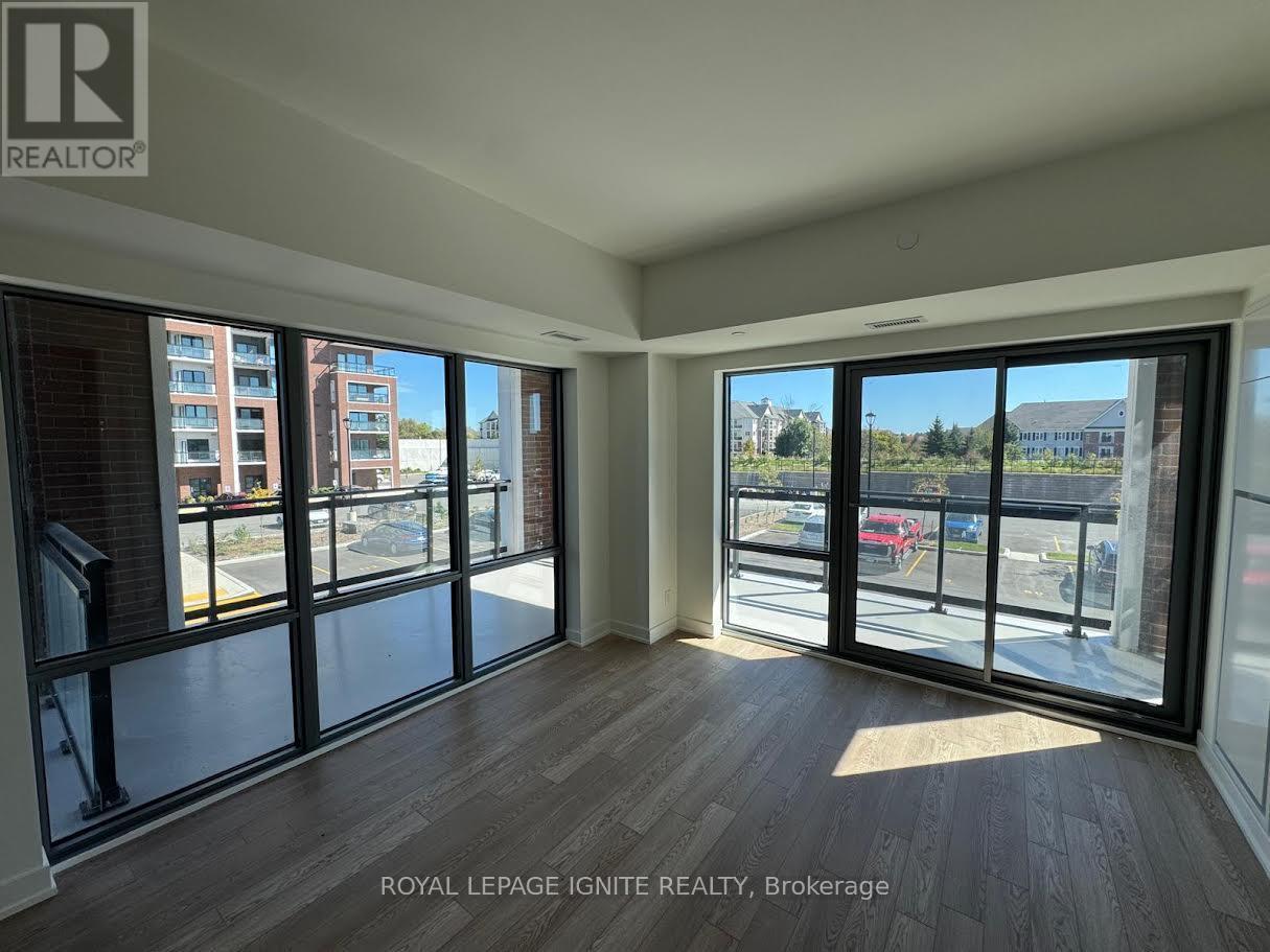 #206 51 CLARINGTON BOULEVARD - 14