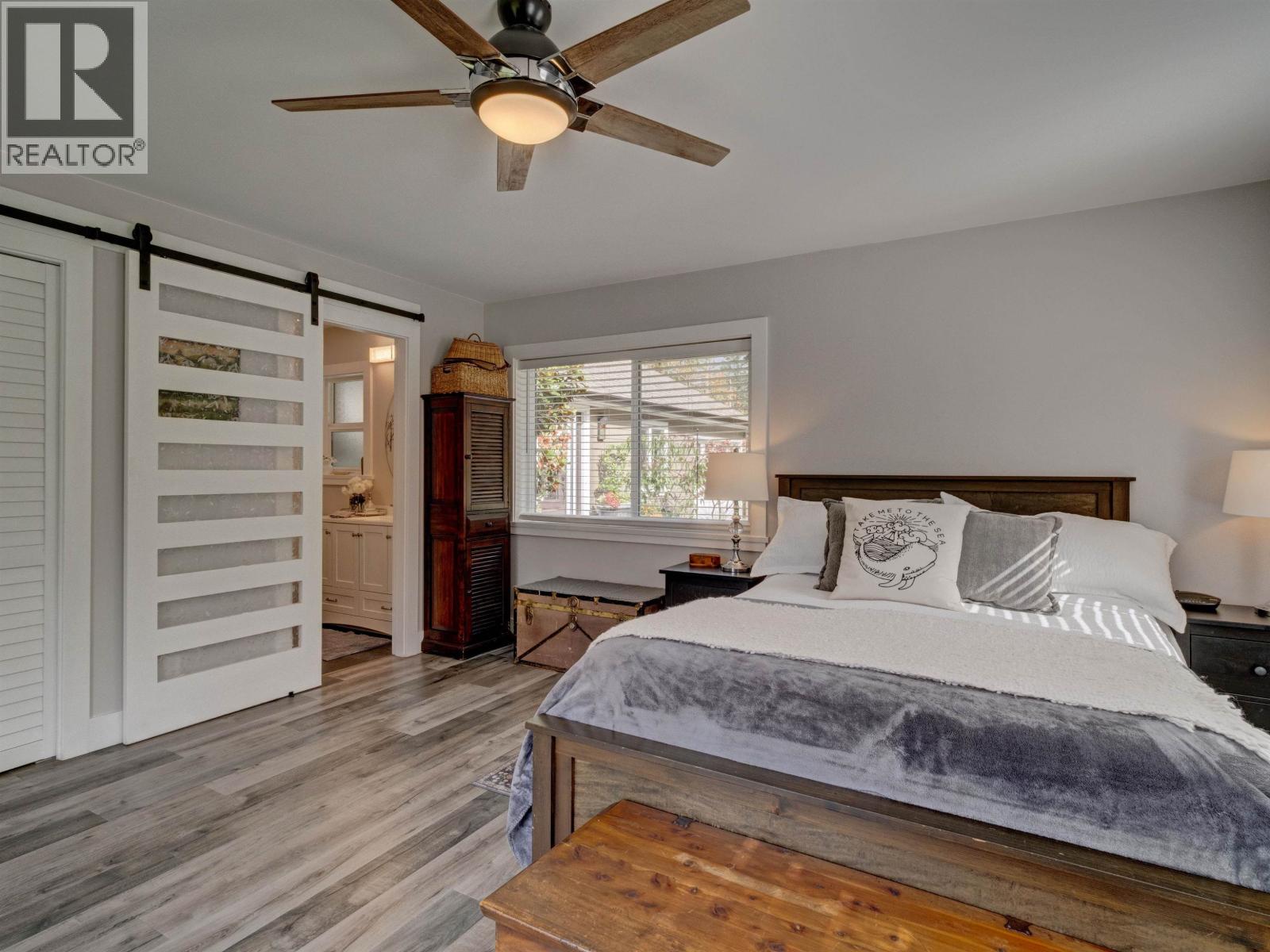 4517 POLLOCK ROAD, Pender Harbour