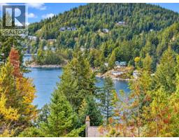 4517 Pollock Road, Pender Harbour, BC V0N2H1 Photo 6